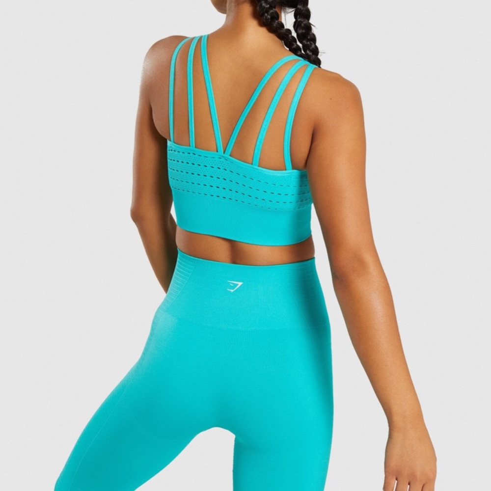 Gym Shark Energy + Seamless Set in Tropical Blue